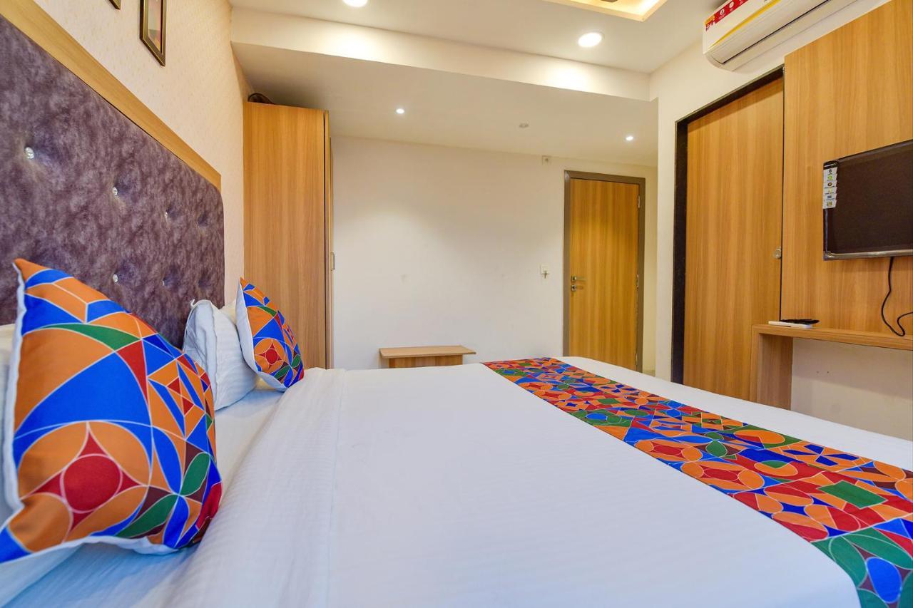 Hotel Legrand.Inn Amhedabad Dış mekan fotoğraf