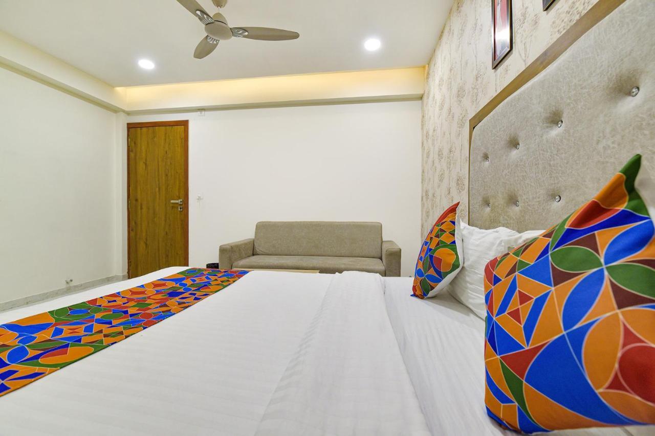 Hotel Legrand.Inn Amhedabad Dış mekan fotoğraf