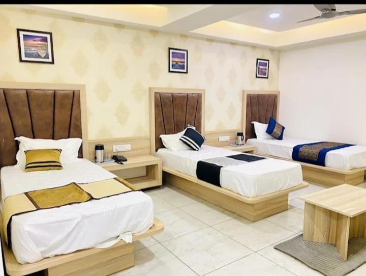 Hotel Legrand.Inn Amhedabad Dış mekan fotoğraf